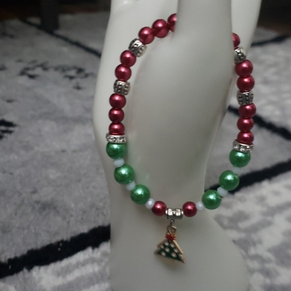 Handmade Small Xmas Tree 7.5" bracelet - Picture 6 of 6